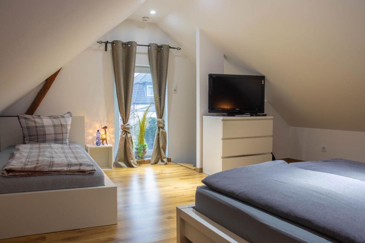 Nordstemmen Kleine Gemuetliche Einliegerwohnung Mit Garten Und Pool מראה חיצוני תמונה